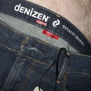 Mid rise skinny jeans